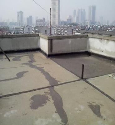 宁城漏水维修 楼顶漏水是什么原因，楼顶漏水维修方法是什么?